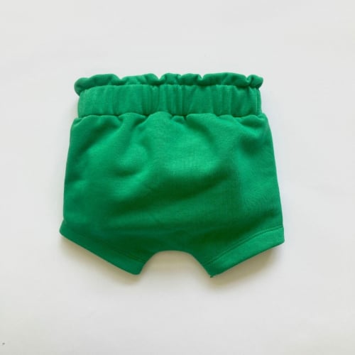 Short vert made in France